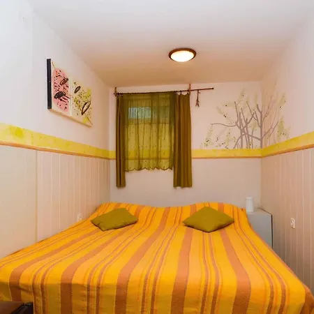 In - Istrien 10862 Pola